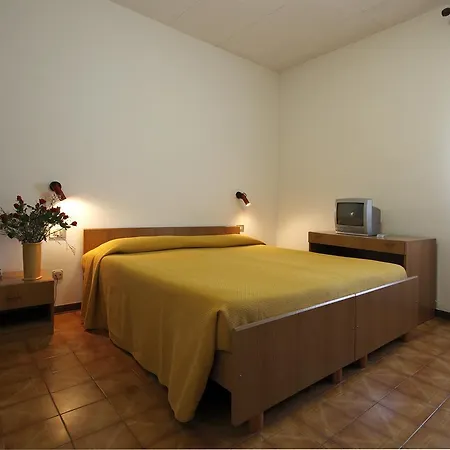 Ristorante Giulietta E Romeo מונטקיו מאג'ורה