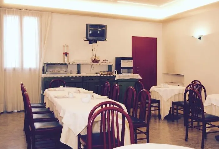 Hotel Ristorante Giulietta E Romeo 2*