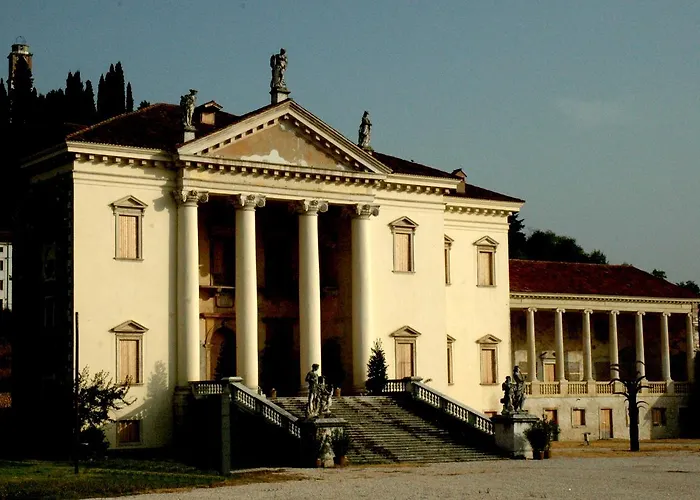 Hotel Ristorante Giulietta E Romeo 2*